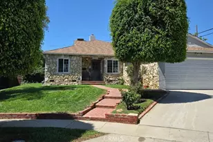 17001 Cantara, Lake Balboa, CA 91406 - Photo 1