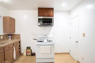 12821 Osborne, Pacoima, CA 91331 - Photo 11