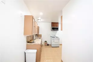 12821 Osborne, Pacoima, CA 91331 - Photo 13