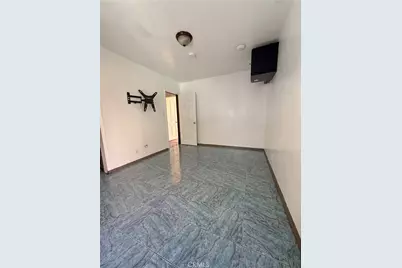 12821 Osborne, Pacoima, CA 91331 - Photo 17
