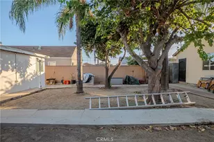 12821 Osborne, Pacoima, CA 91331 - Photo 43