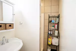 12821 Osborne, Pacoima, CA 91331 - Photo 35