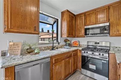 18161 Sundowner #932, Canyon Country, CA 91387 - Photo 13