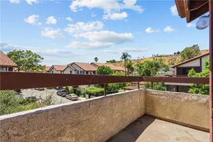 18161 Sundowner, Canyon Country, CA 91387 - Photo 17