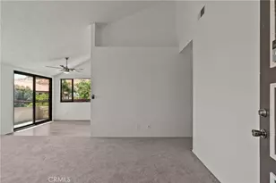 18161 Sundowner, Canyon Country, CA 91387 - Photo 3