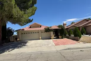 733 E Ave J-12, Lancaster, CA 93535 - Photo 1