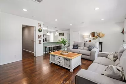 1050 W Avenue J6, Lancaster, CA 93534 - Photo 3