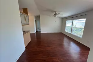 24 Gitana, Camarillo, CA 93012 - Photo 3