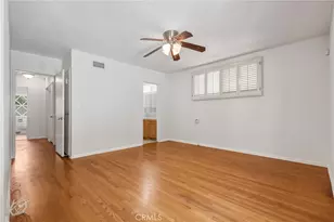 17213 Gault St, Lake Balboa, CA 91406 - Photo 15