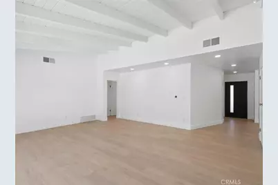 23119 Gainford Street, Woodland Hills, CA 91364 - Photo 7