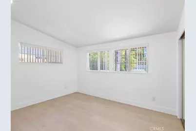 23119 Gainford Street, Woodland Hills, CA 91364 - Photo 27
