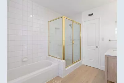 23119 Gainford Street, Woodland Hills, CA 91364 - Photo 19