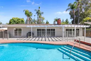 23119 Gainford St, Woodland Hills, CA 91364 - Photo 29