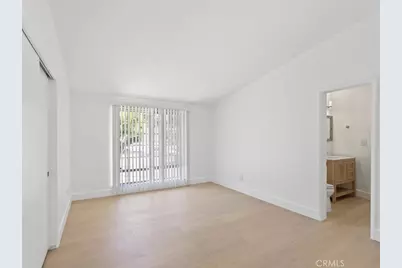 23119 Gainford Street, Woodland Hills, CA 91364 - Photo 21