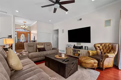 25221 Via Sistine, Valencia, CA 91355 - Photo 9