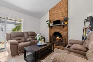 25221 Via Sistine, Valencia, CA 91355 - Photo 5