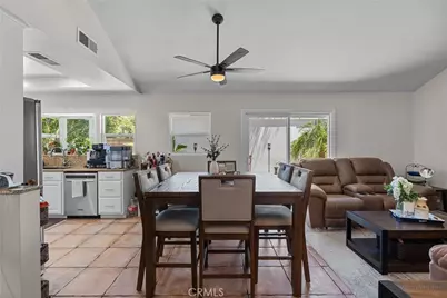 25221 Via Sistine, Valencia, CA 91355 - Photo 17