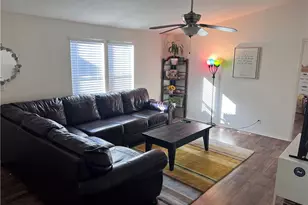 29021 Bouquet Canyon, Saugus, CA 91390 - Photo 3