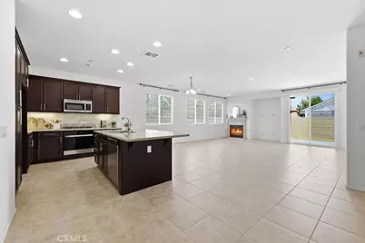 43826 Countryside, Lancaster, CA 93536 - Photo 9