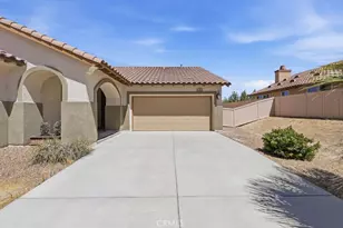 43826 Countryside, Lancaster, CA 93536 - Photo 7