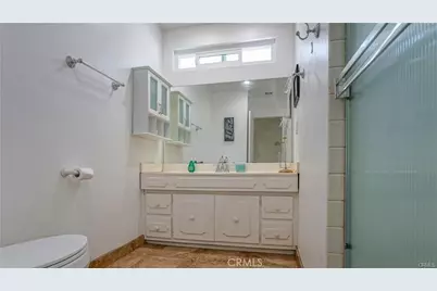 6418 Whitman Avenue, Van Nuys, CA 91406 - Photo 13