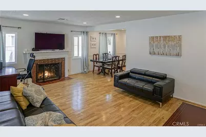 6418 Whitman Avenue, Van Nuys, CA 91406 - Photo 3