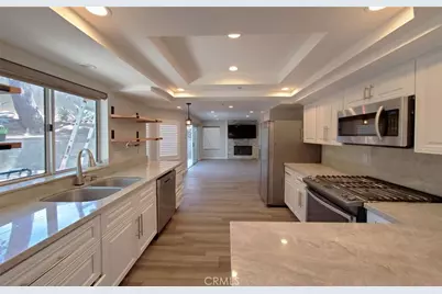 11875 Gruen, Sylmar, CA 91342 - Photo 17