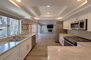 11875 Gruen, Sylmar, CA 91342 - Photo 17