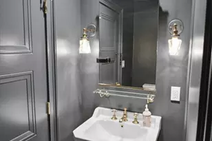 4435 Strohm, Toluca Lake, CA 91602 - Photo 17