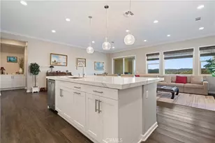18619 Cedar Crest Dr, Canyon Country, CA 91387 - Photo 15