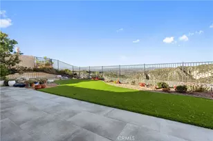 18619 Cedar Crest Dr, Canyon Country, CA 91387 - Photo 7