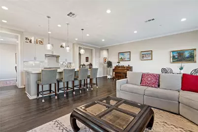 18619 Cedar Crest Drive, Canyon Country, CA 91387 - Photo 19