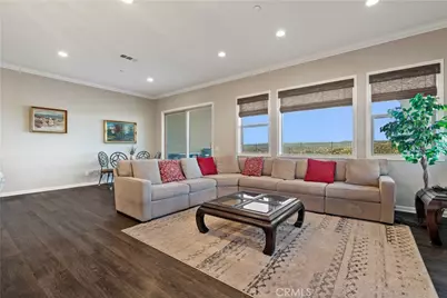 18619 Cedar Crest Drive, Canyon Country, CA 91387 - Photo 17