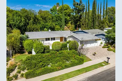 5300 Blanco Avenue, Woodland Hills, CA 91367 - Photo 3