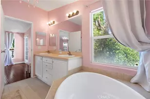 4201 Topanga Canyon, Woodland Hills, CA 91364 - Photo 27