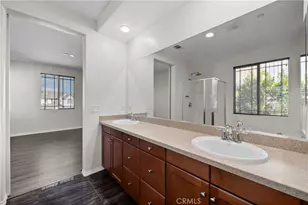 22035 Windham, Saugus, CA 91350 - Photo 29