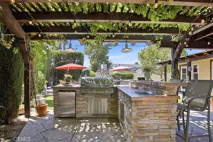 27854 Lost Springs Rd, Canyon Country, CA 91387 - Photo 35