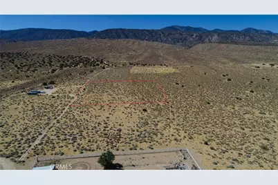 31400 227th Street East, Llano, CA 93544 - Photo 1