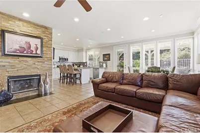 27213 Blueridge, Valencia, CA 91354 - Photo 15
