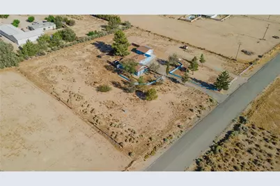 9400 Kemper Road, Mojave, CA 93501 - Photo 29
