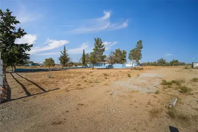 9400 Kemper Road, Mojave, CA 93501 - Photo 23