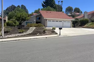 27730 Sutters Pointe, Saugus, CA 91350 - Photo 1
