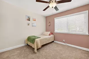 27730 Sutters Pointe, Saugus, CA 91350 - Photo 21