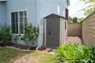 27569 Cunningham, Valencia, CA 91354 - Photo 23