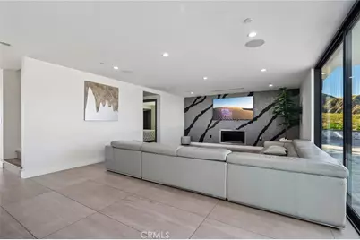 13042 Jolette Avenue, Granada Hills, CA 91344 - Photo 15