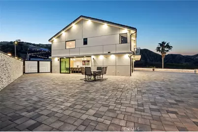 13042 Jolette Avenue, Granada Hills, CA 91344 - Photo 7