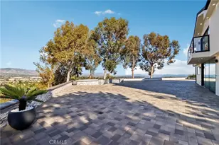 13042 Jolette Ave, Granada Hills, CA 91344 - Photo 41