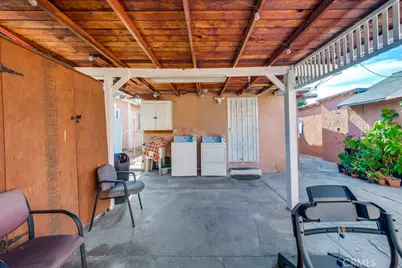 2663 Loosmore, Los Angeles, CA 90065 - Photo 23