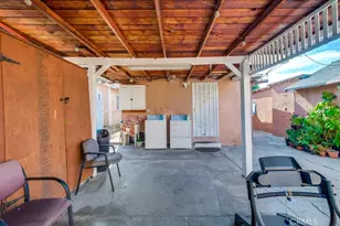 2663 Loosmore, Los Angeles, CA 90065 - Photo 23