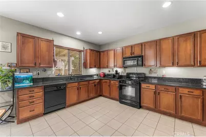 2821 E Avenue J4, Lancaster, CA 93535 - Photo 17